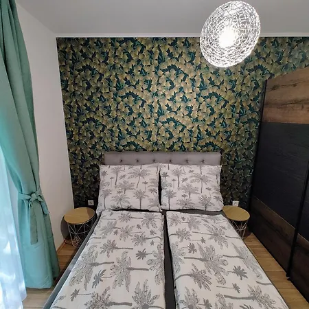 Grand 18 Apartamento Keszthely