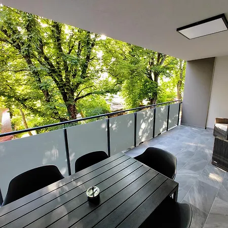 Grand 18 Apartamento